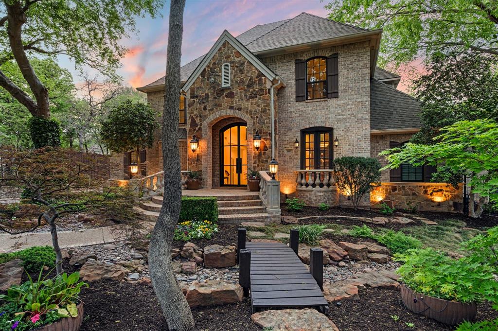 800 Huntington Court