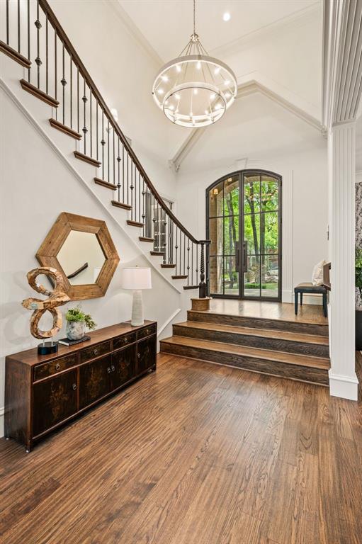 800 Huntington Court