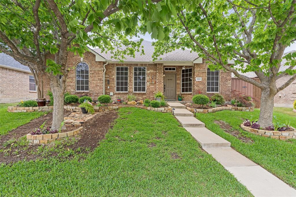 1309 Cedar Springs Drive