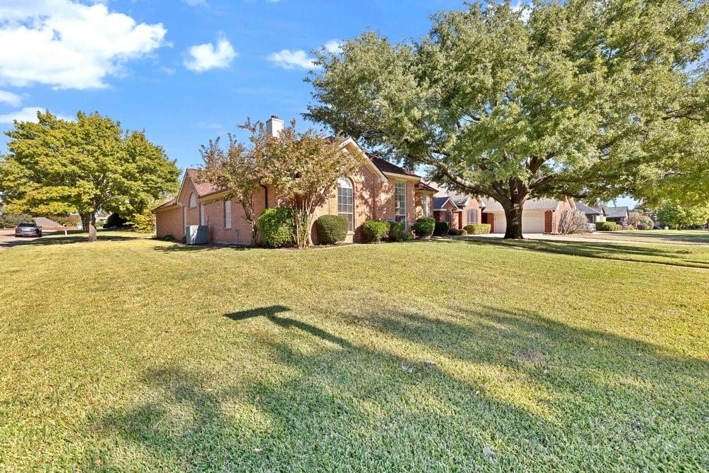 Enchanted Acres Estate - Residential Lease