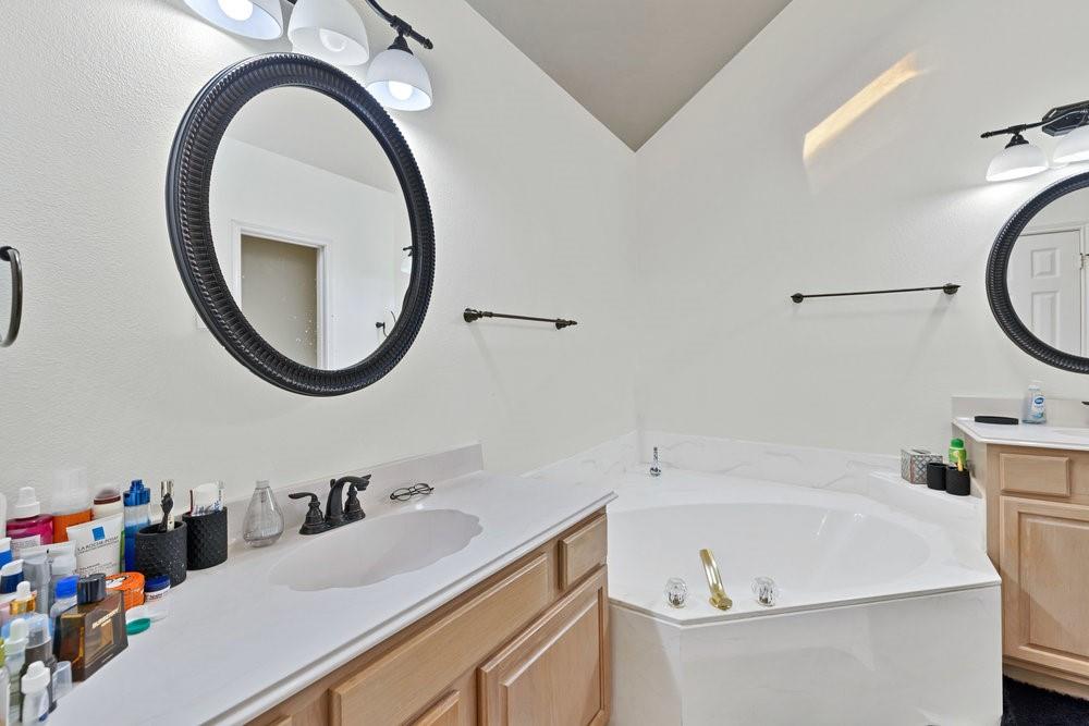 Enchanted Acres Estate - Residential Lease