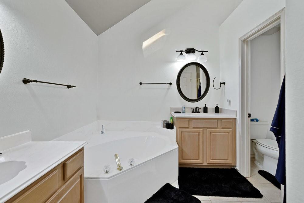 Enchanted Acres Estate - Residential Lease