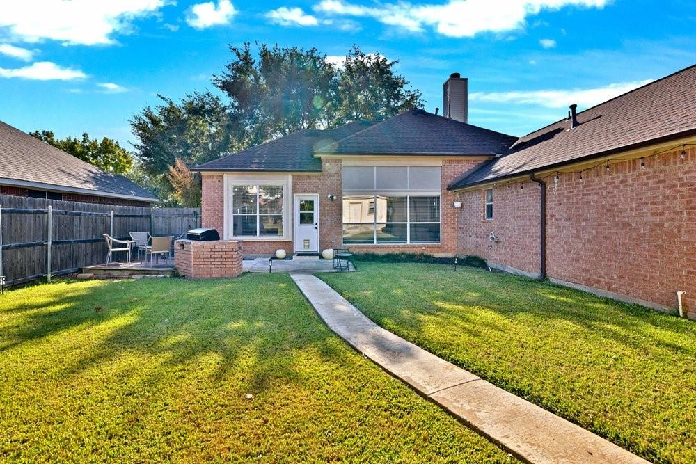 Enchanted Acres Estate - Residential Lease