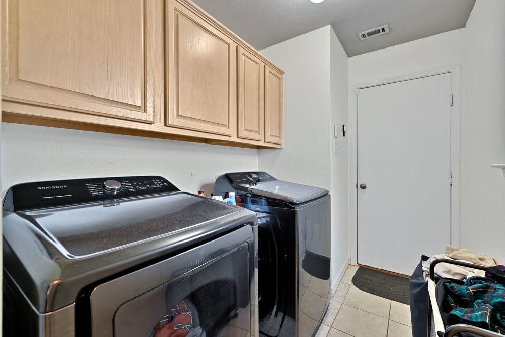 Enchanted Acres Estate - Residential Lease