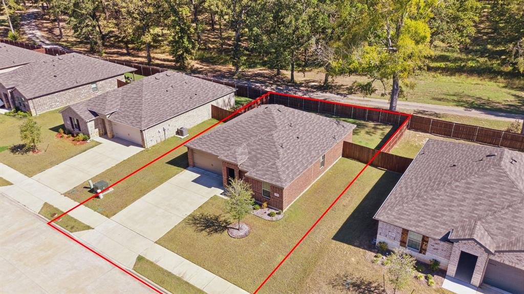 1006 River Oaks Lane