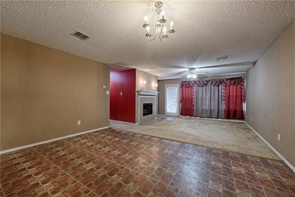 South Ridge Hills Add - Residential Lease