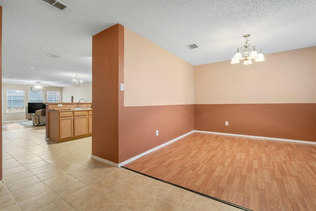 South Ridge Hills Add - Residential Lease