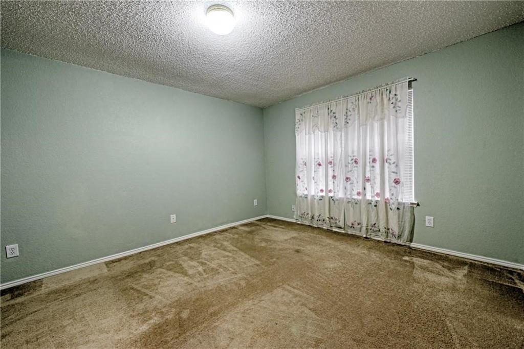 South Ridge Hills Add - Residential Lease