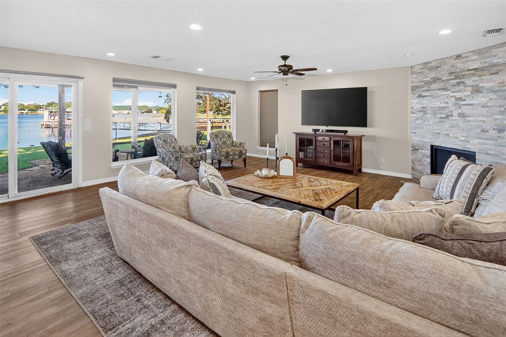 Peninsula - Residential