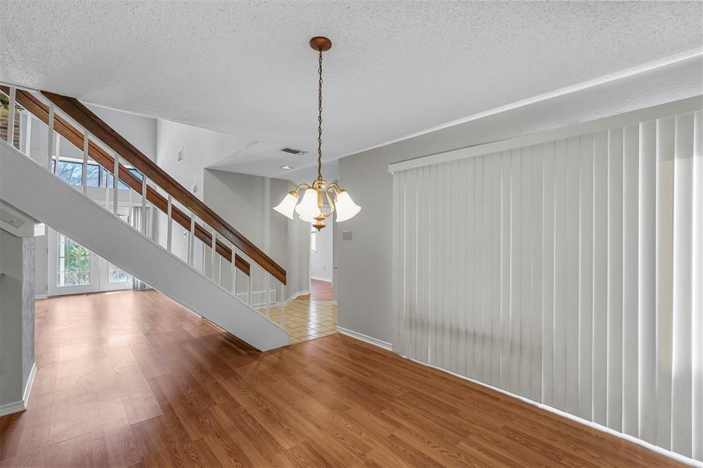 Garland, Texas 75044, United States, 2 Bedrooms Bedrooms, ,2 BathroomsBathrooms,Residential,Pending,90832