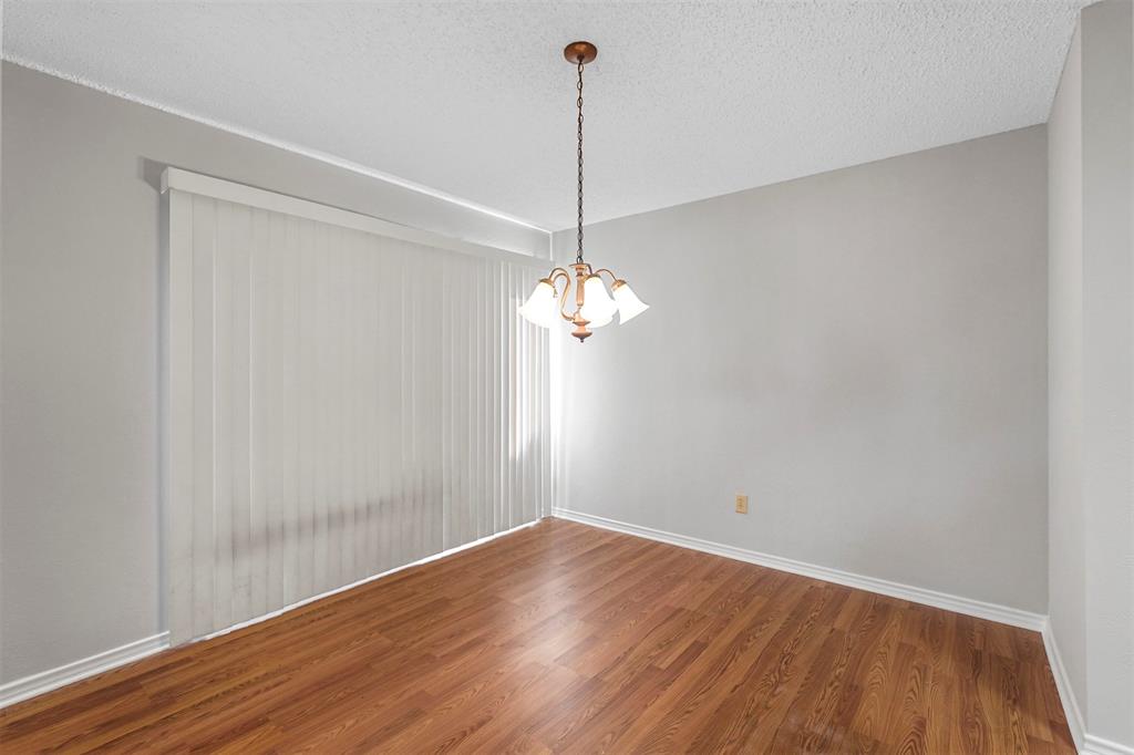 Garland, Texas 75044, United States, 2 Bedrooms Bedrooms, ,2 BathroomsBathrooms,Residential,Pending,90832