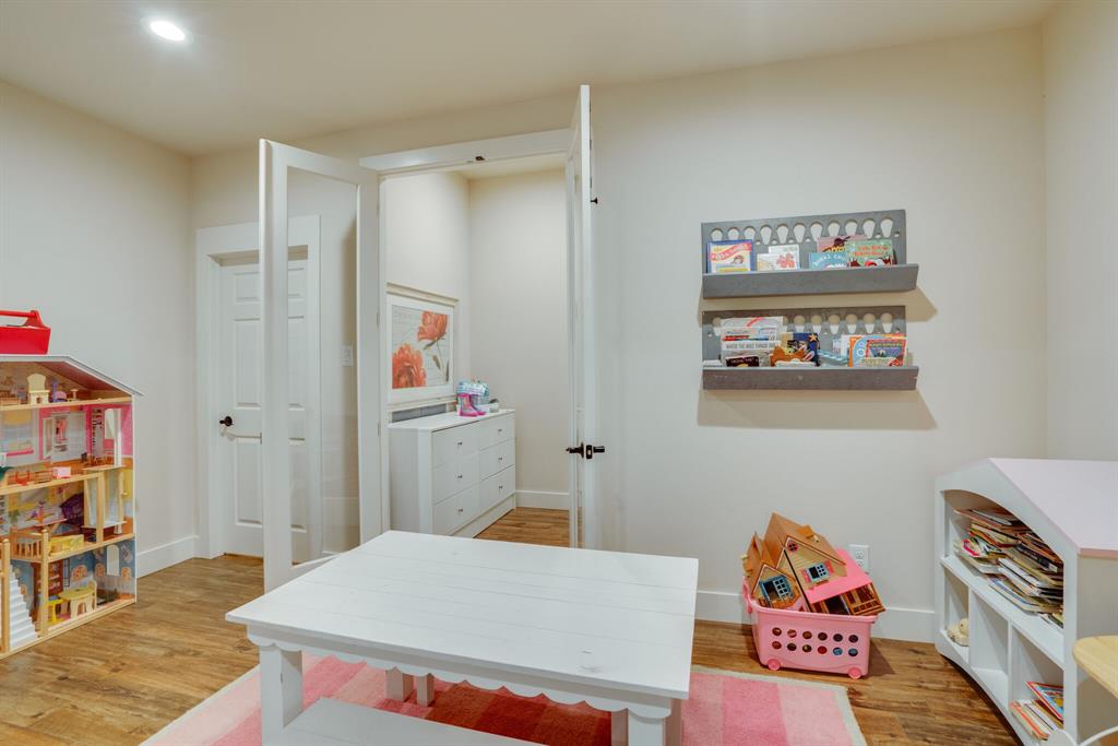 Huntwick Estates Add - Residential