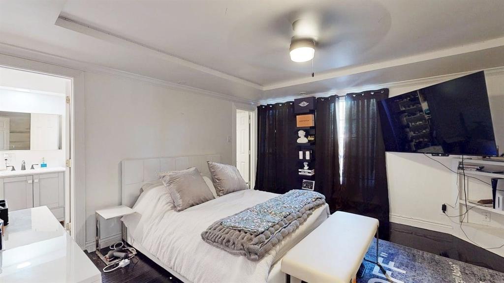 Looper Frank Add - Residential