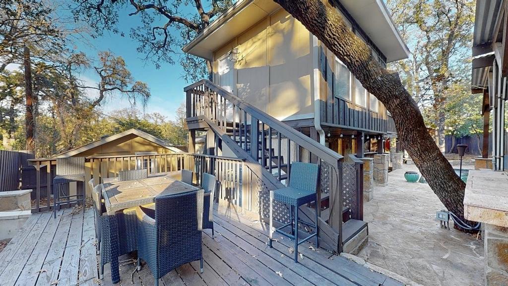 Looper Frank Add - Residential