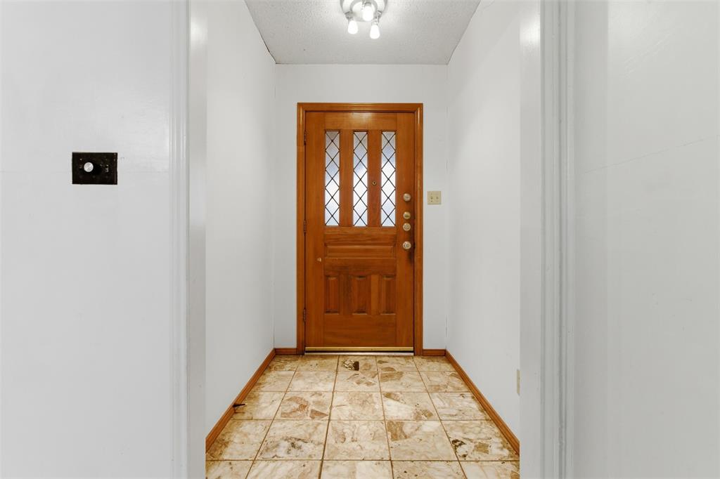 1830 Hillcroft Drive