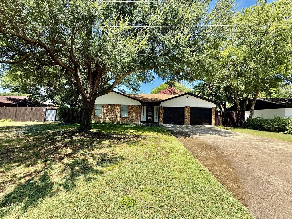 2209 Hardy Road