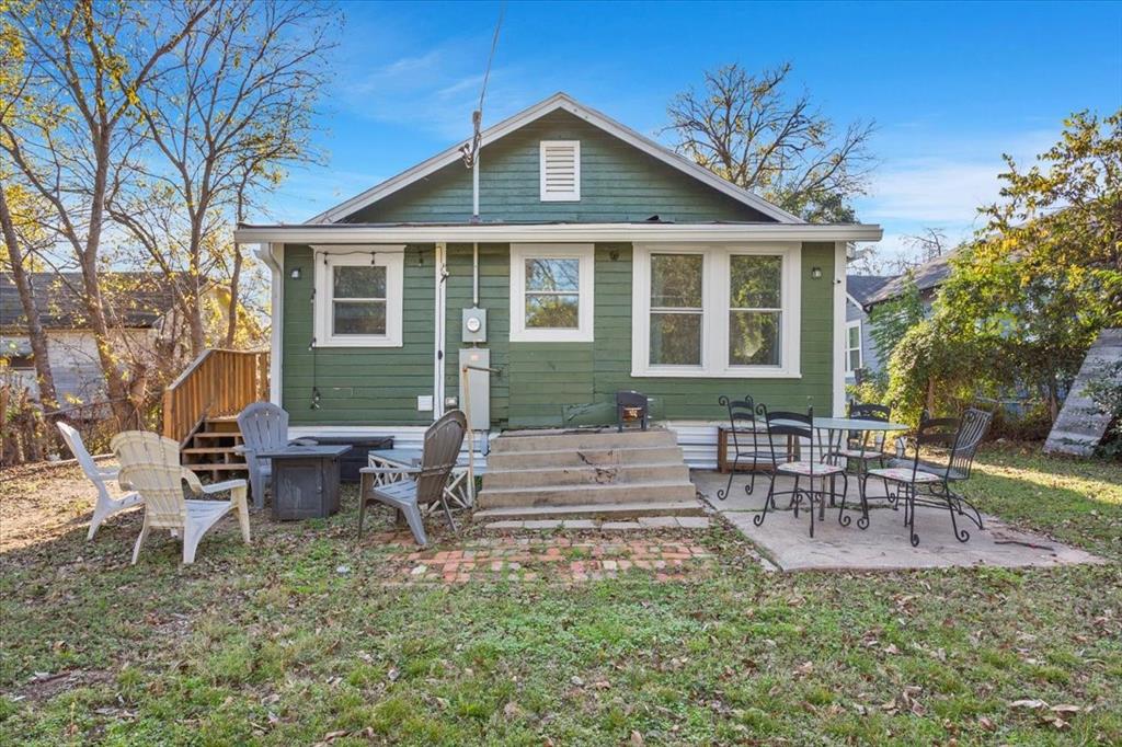 UNIVERSITY HIEGHTS - Residential