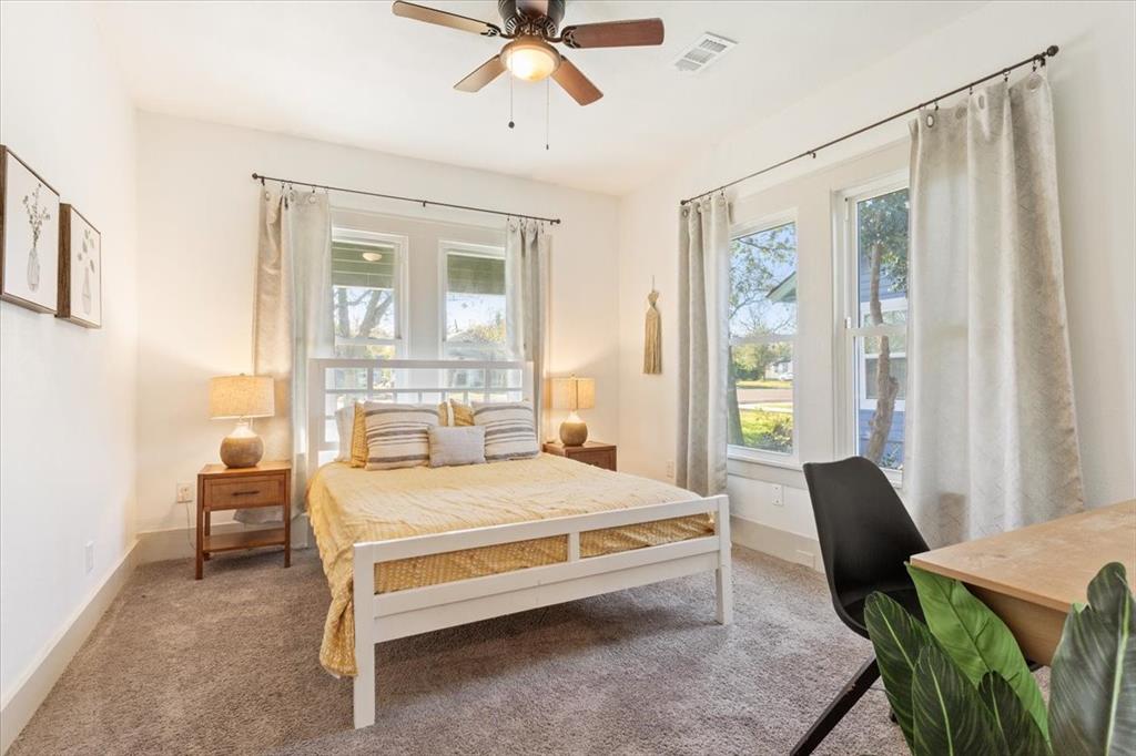 UNIVERSITY HIEGHTS - Residential