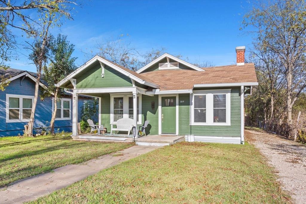 UNIVERSITY HIEGHTS - Residential