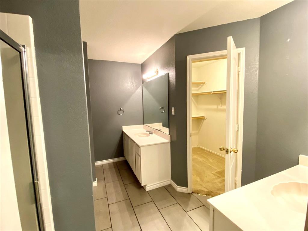 Meadow Vista Estates Add - Residential Lease