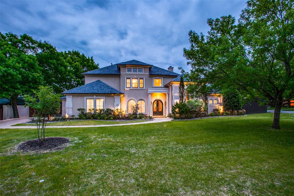 Royal Crest - Residential