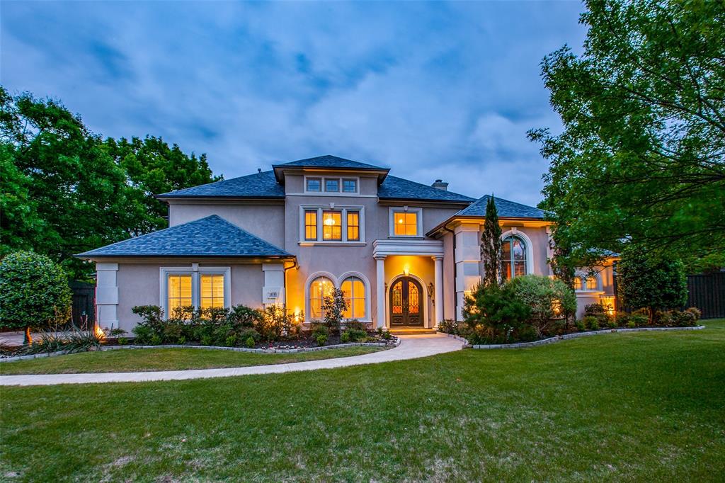 Royal Crest - Residential