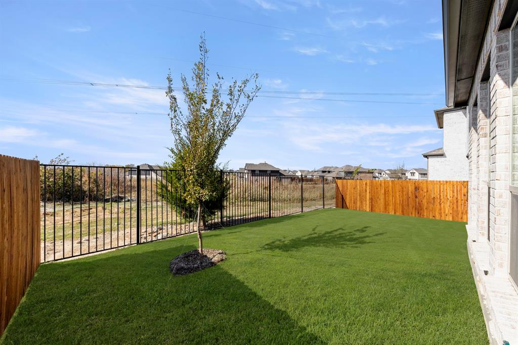 The Villages of Hurricane Creek - Residential