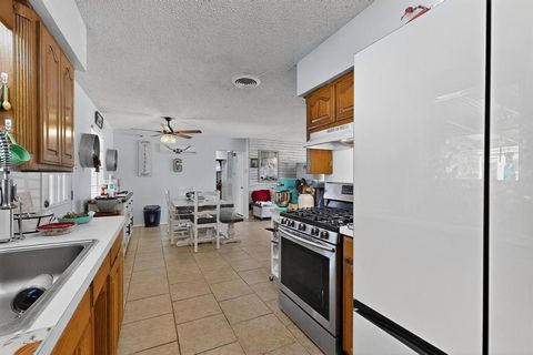 Tiny photo for 1405 Bryan Drive, Bedford, TX 76022 (MLS # 21125621)