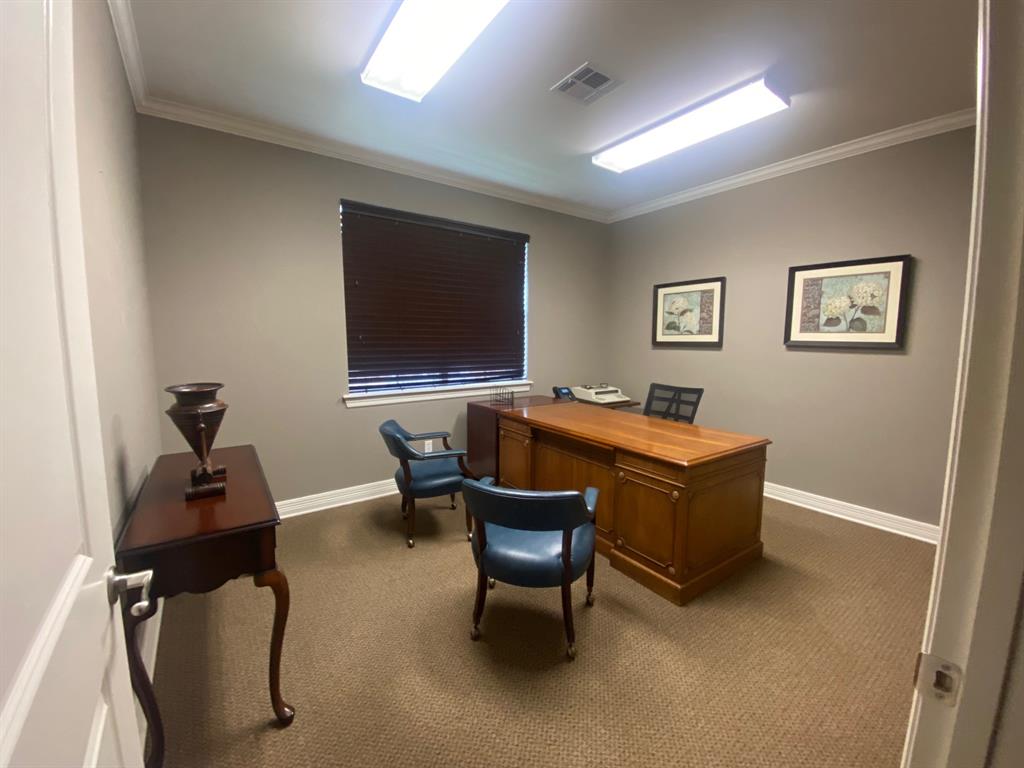 Chinaberry Square #3a - Commercial Lease