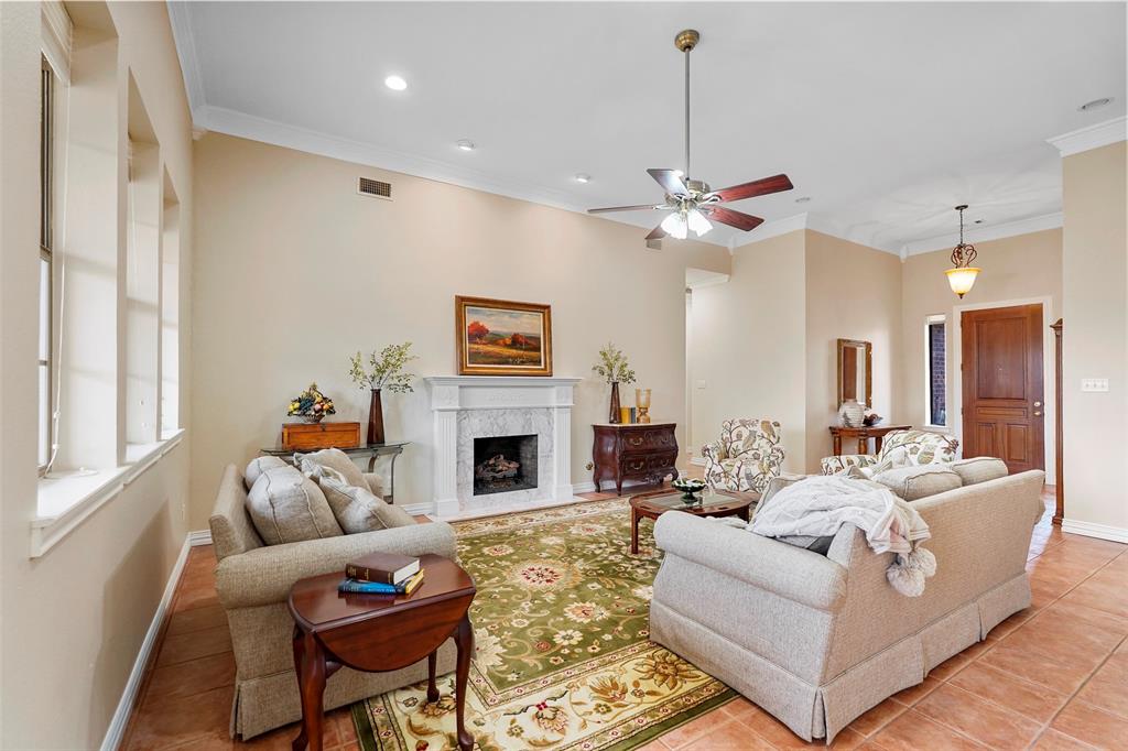 Greenville, Texas 75402, United States, 4 Bedrooms Bedrooms, ,4 BathroomsBathrooms,Residential,Pending,8608