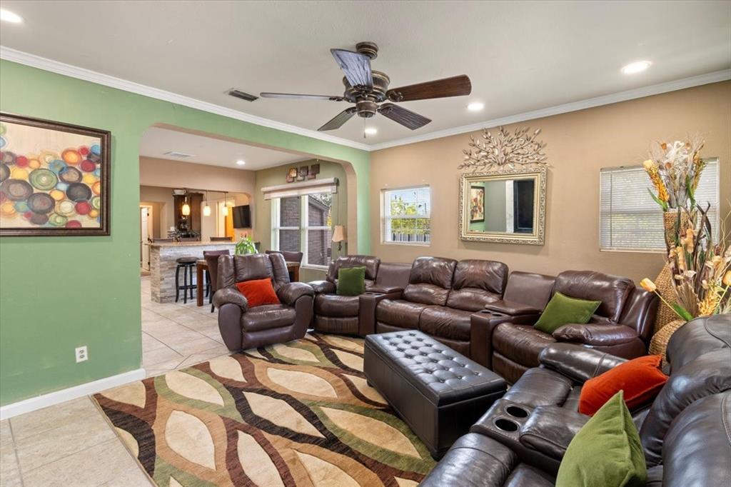 2506 Vaughn Boulevard