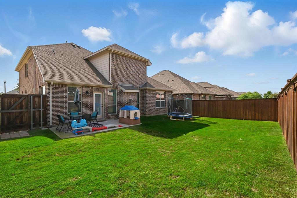 3200 Hawks View Lane