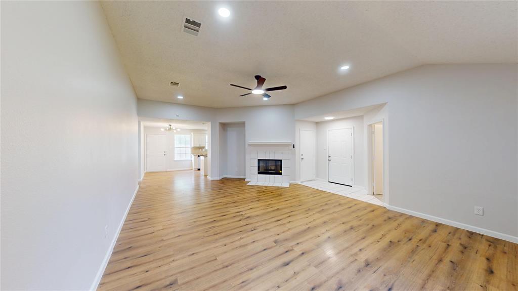 1532 Marion Drive