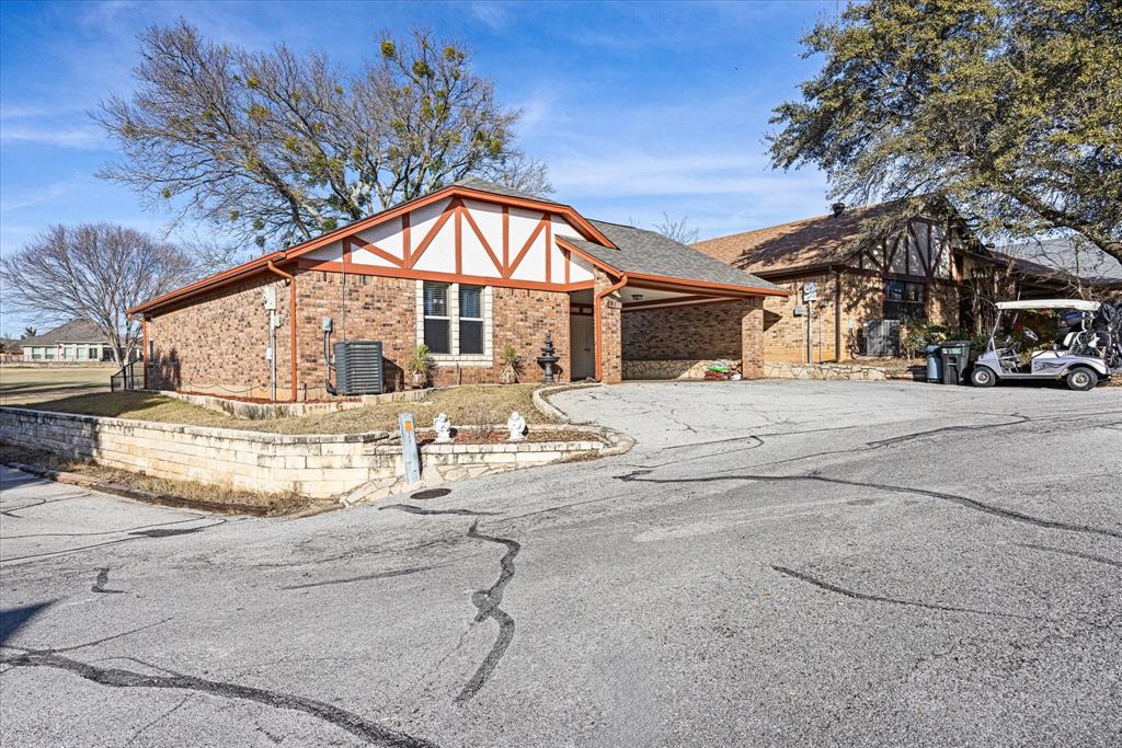 6236 Tezcuco Court