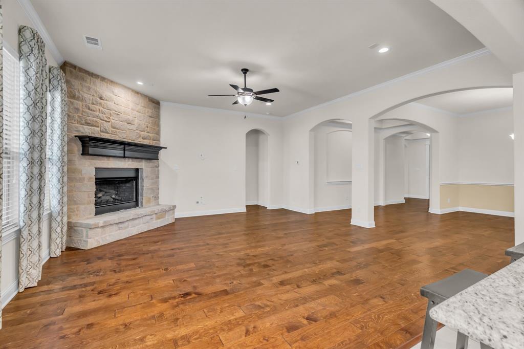 Calender Crossing - Residential