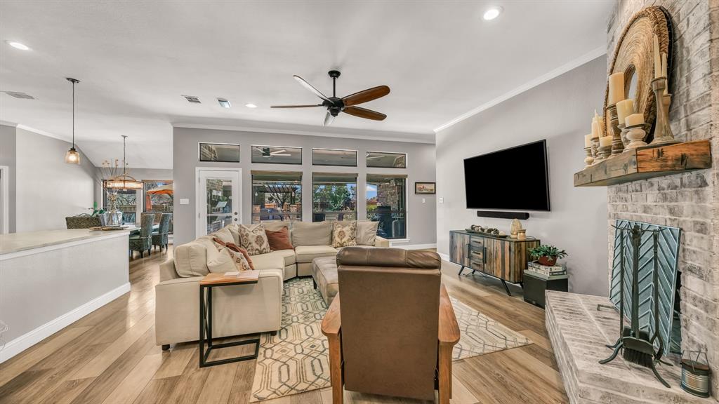 1269 Fox Hunt Trail
