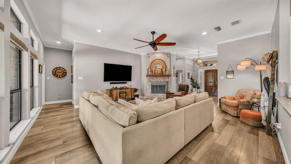 1269 Fox Hunt Trail