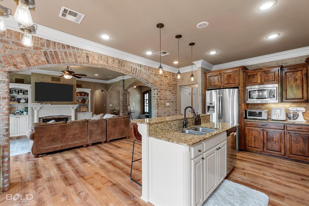 Shreveport, Louisiana 71106, United States, 4 Bedrooms Bedrooms, ,3 BathroomsBathrooms,Residential,Active,114287