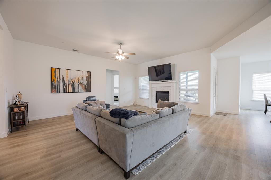 Sheppards Place Ph 2 - Residential