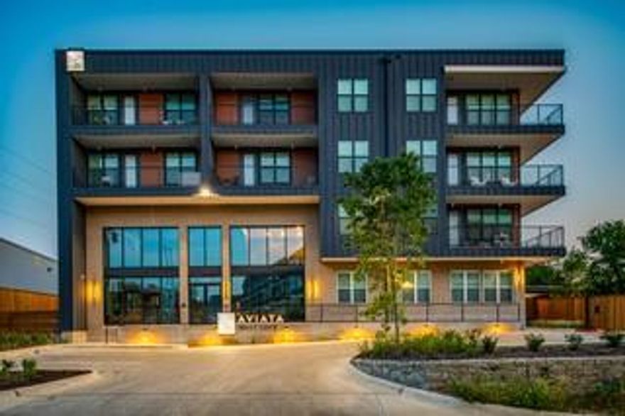 Superior resident service, stylish interiors, and inventive community amenities collide at our boutique apartment community in Dallas, Texas. Aviata was designed from top to bottom to make life less complicated and help you focus on the pursuits that drive you and the passions that fulfill you. With a variety of spacious floorplan options, our apartments for rent in Dallas are fit for every lifestyle. We break away from the apartment living status quo with designer finishes, a mezzanine co-working space, work-from-home niches, a gaming and podcast studio, large pet yards with an on-site dog park, and that’s all without mentioning our relaxing pool and sundeck. Discover more about our community and contact us to schedule a private tour.