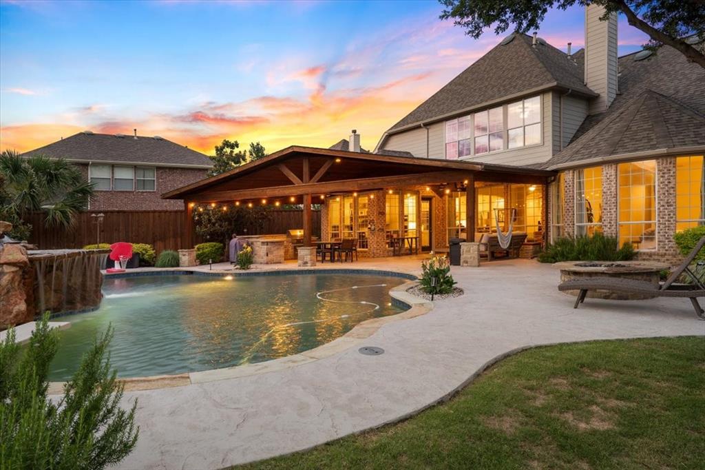 4317 Fairway Drive