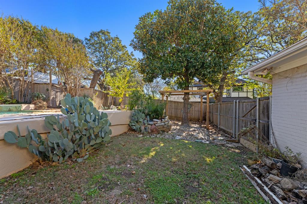 Bentley Village Add - Residential