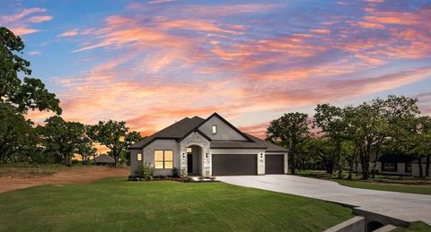 127 Rj Smith Drive Boyd TX 76023