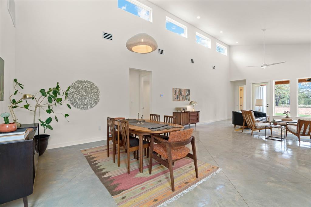 Aurthor's Corner - Residential