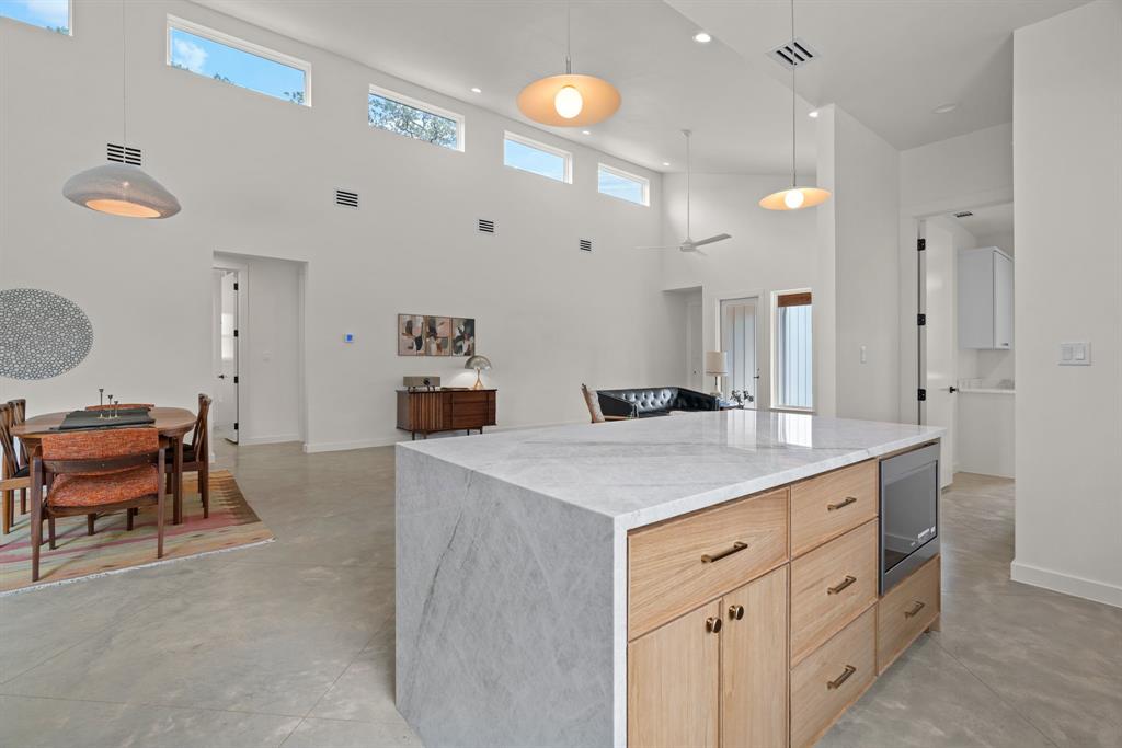 Aurthor's Corner - Residential