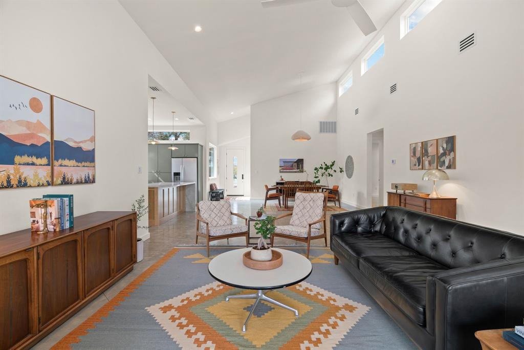 Aurthor's Corner - Residential