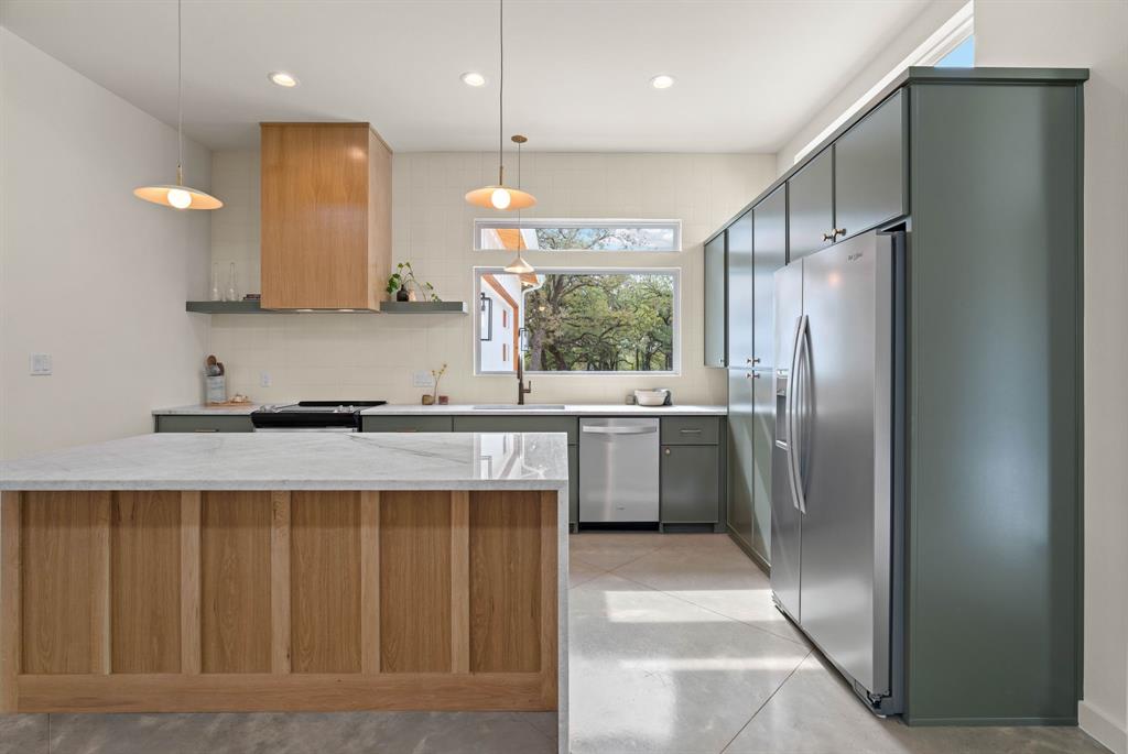 Aurthor's Corner - Residential