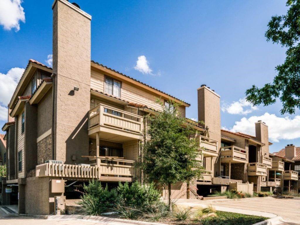 Monticello Crossroads Condos - Residential