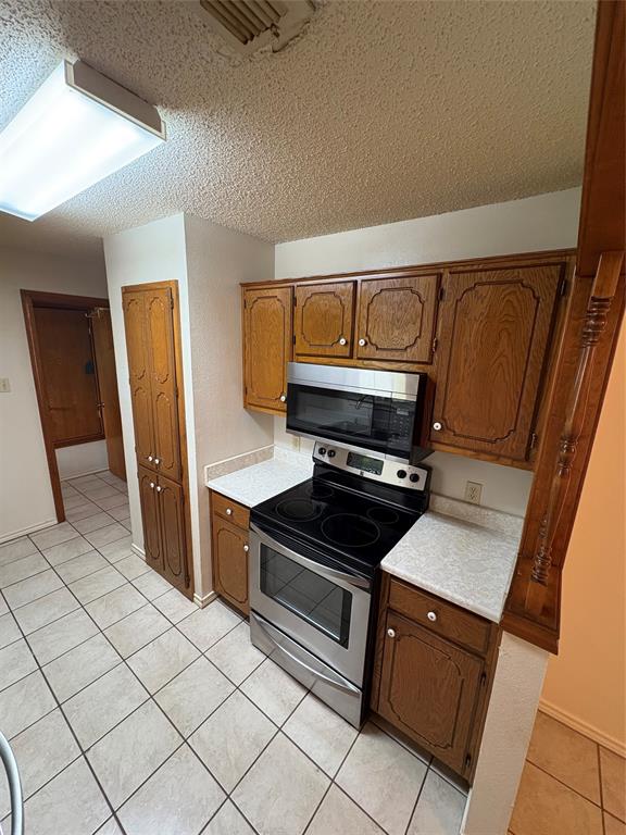 348 County Road 4744 Resi