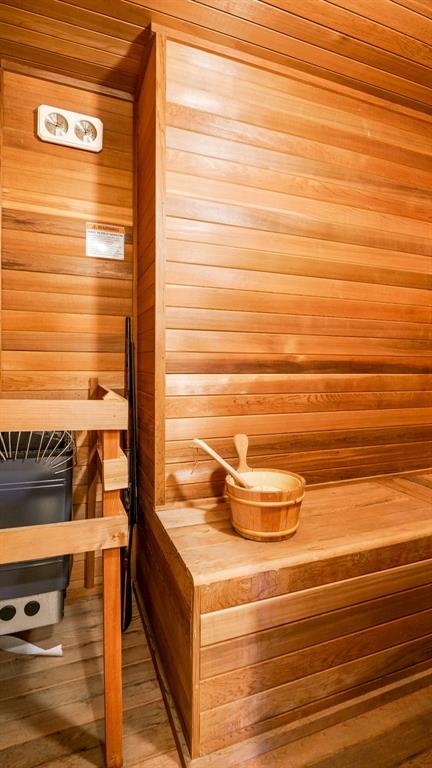 Turtle Creek Park Rev - Residential